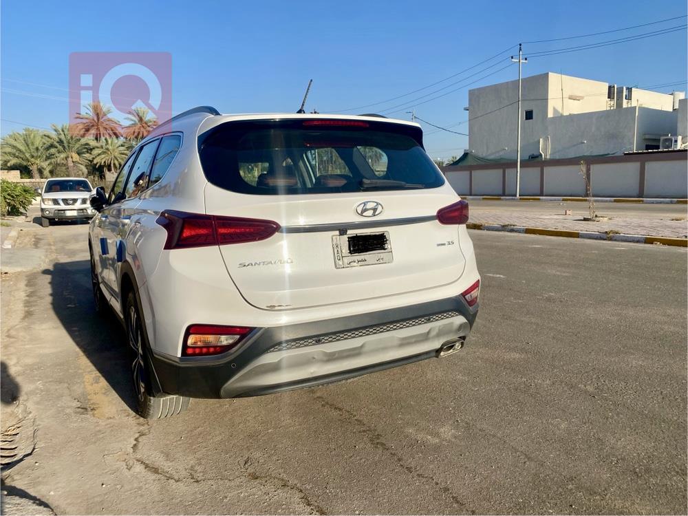 هيونداي سانتافي